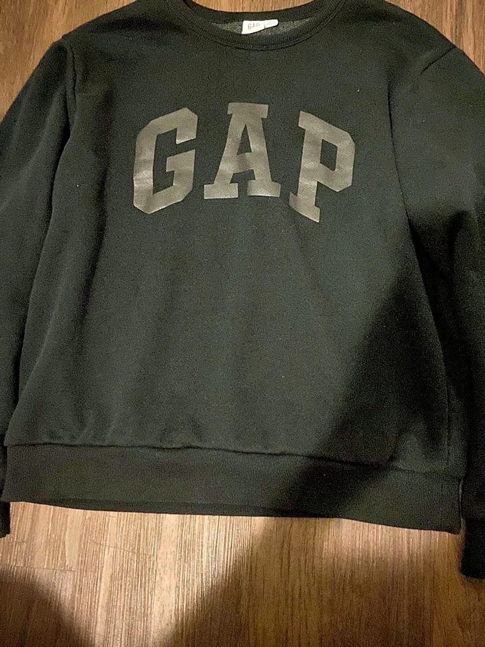 GAP Arch Logo Sweatshirt Black Logo Sweatshirt